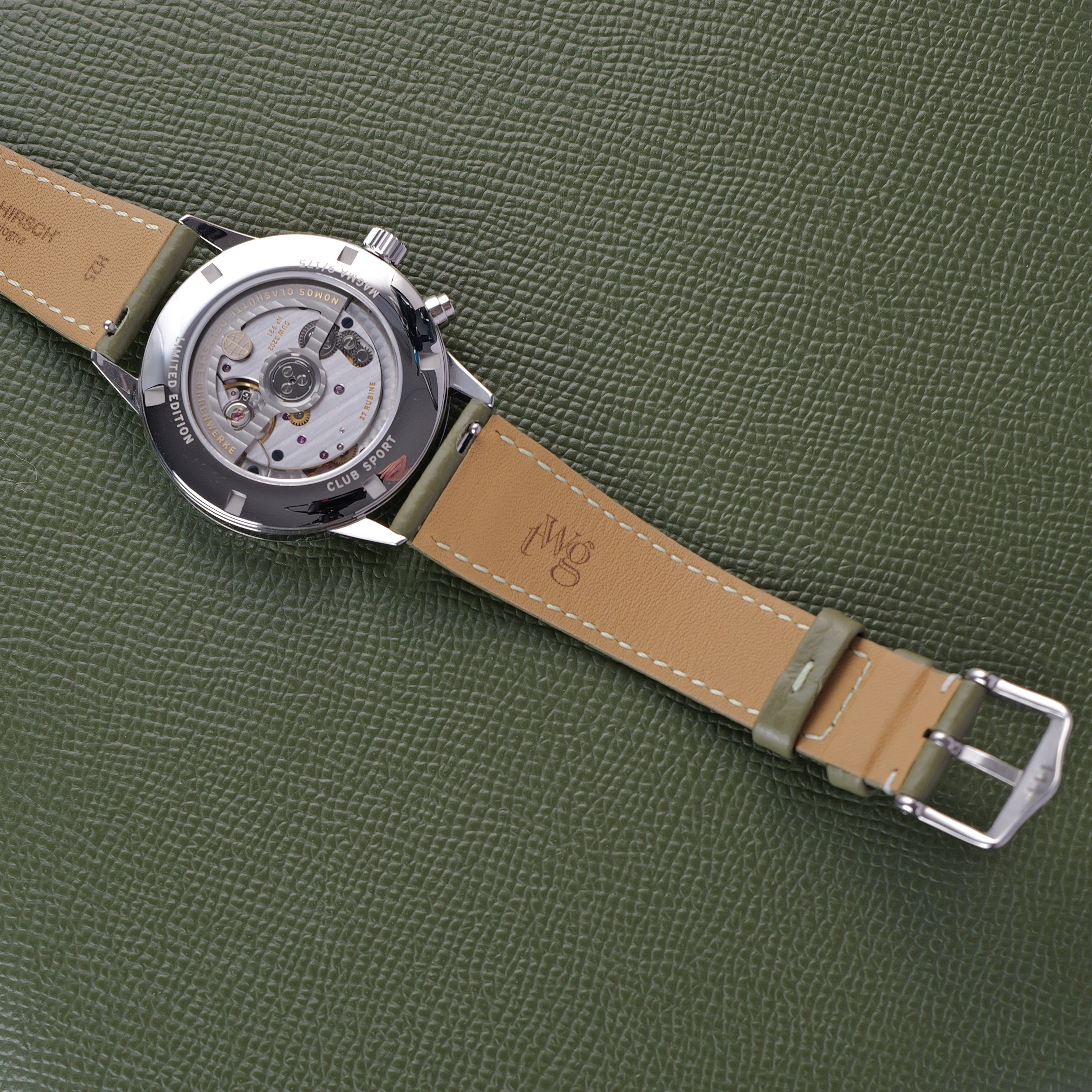 Hirsch x TWG Bologna "Olivgrün"