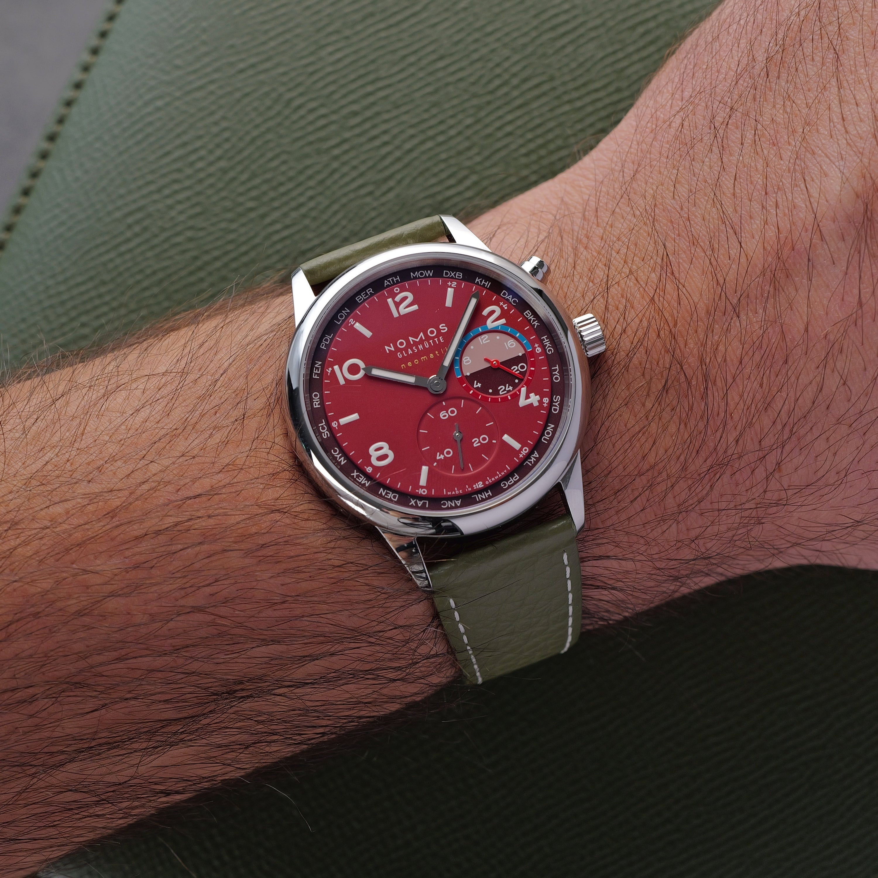 Hirsch x TWG Bologna "Olivgrün"